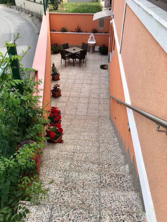 Apartma Sonja Piran Exteriör bild